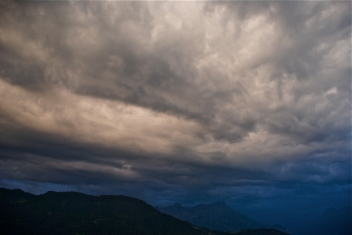 Ciel très menaçant