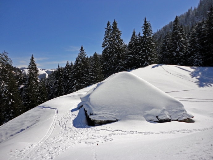 Sous 2 mètres de neige