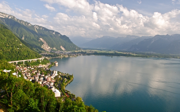 Vue sur le Haut-lac