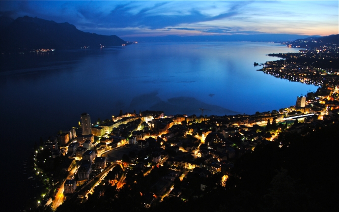 Crépuscule sur Montreux